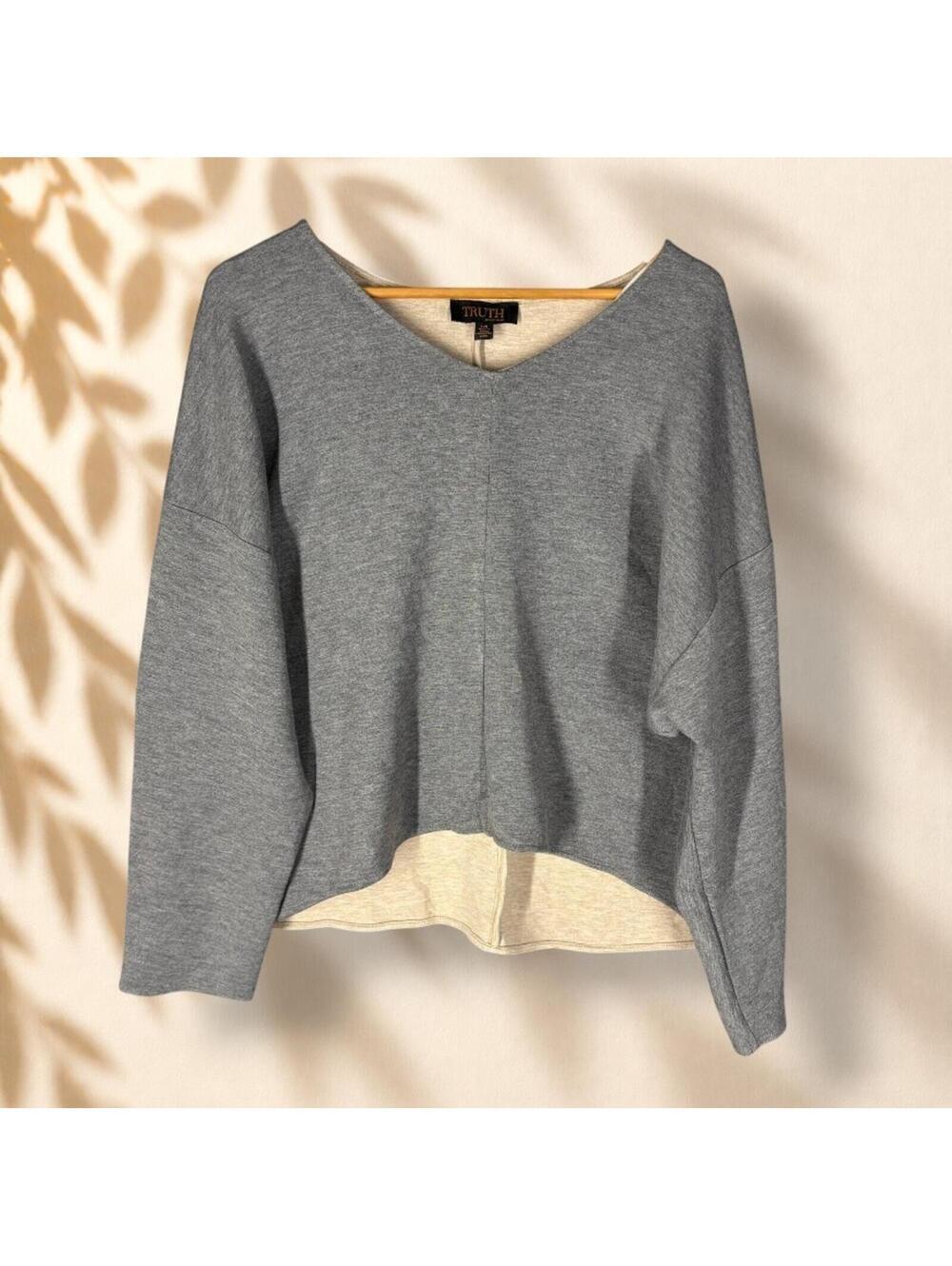 Truth Sweatshirt Women L Large Gray V-Neck Long Sleeve Pullover Soft Casual